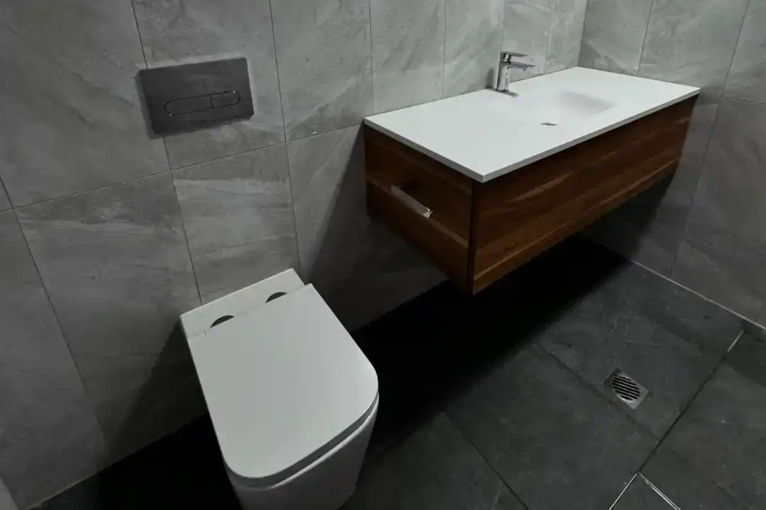 Plumber Birkdale